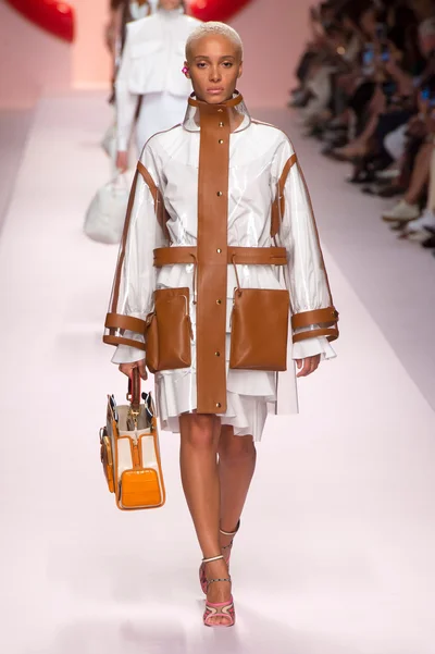 Look 1